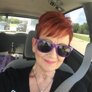 Meet your Posher, Rhonda